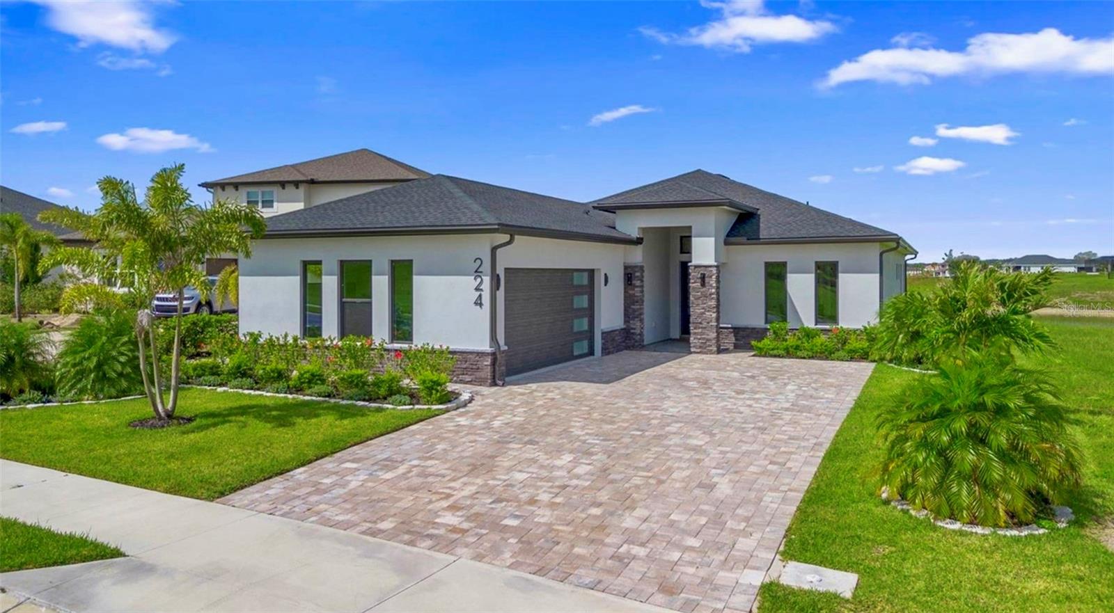 224 Valencia Ridge Dr, Auburndale, FL 33823 photo
