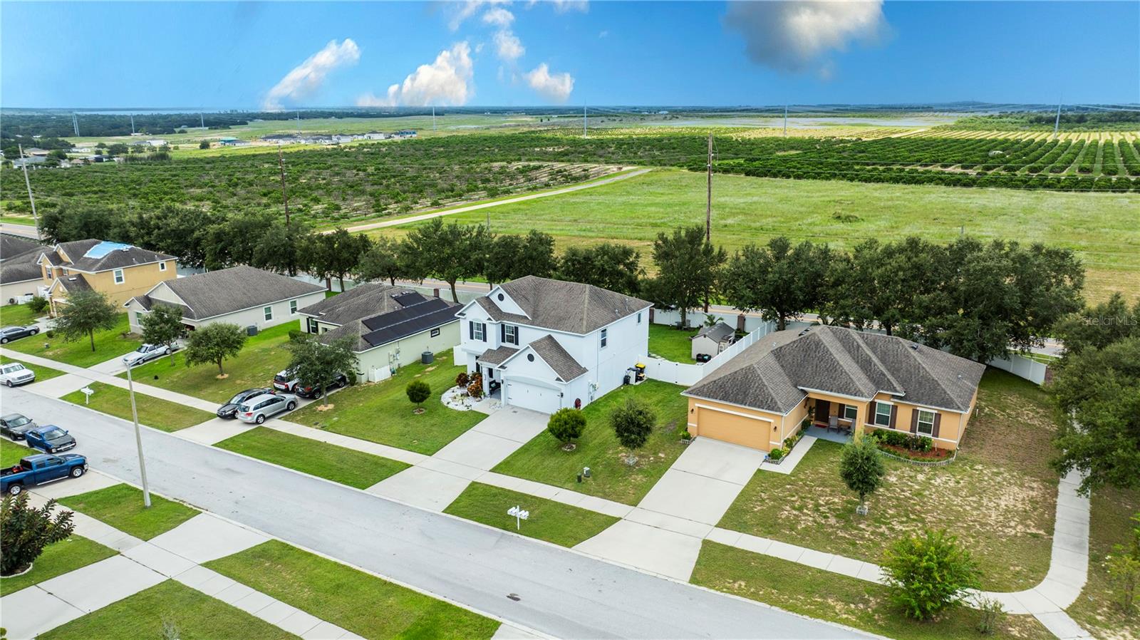 2015 Barstow Ln, Dundee, FL 33838 photo