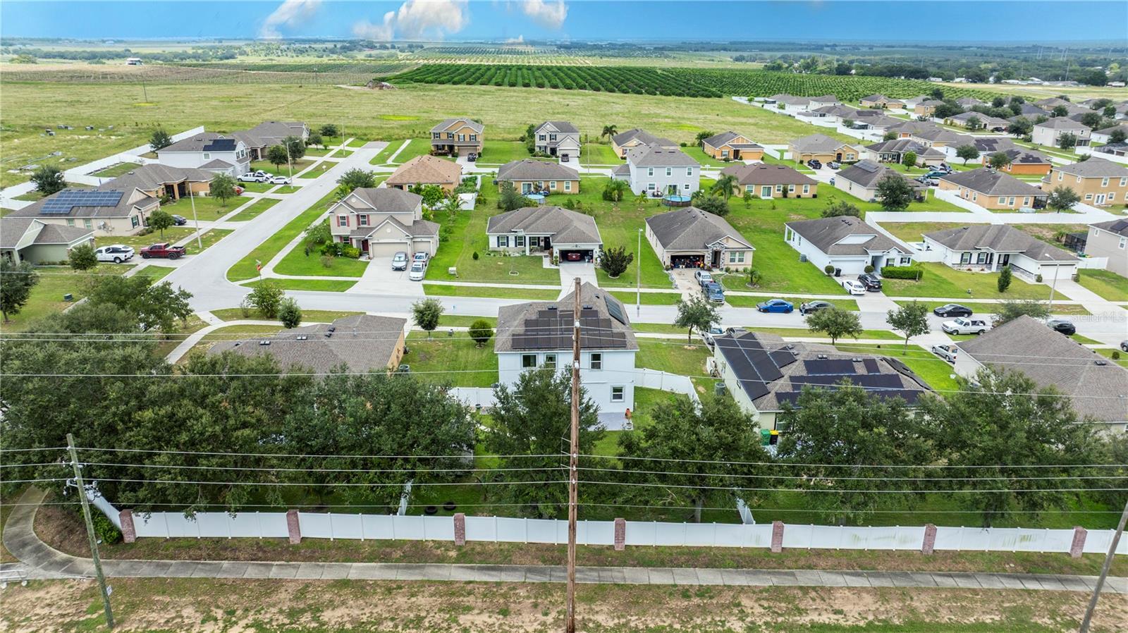 2015 Barstow Ln, Dundee, FL 33838 photo