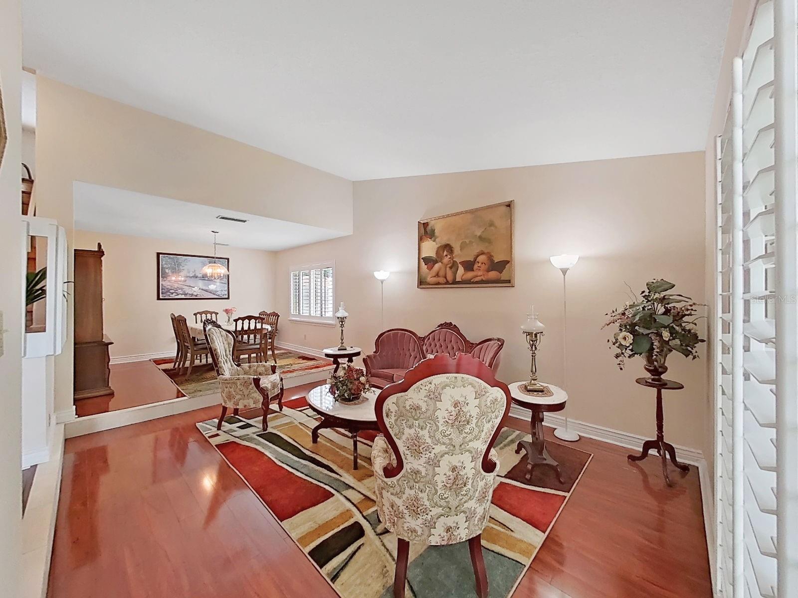 1367 Corner Oaks Dr, Brandon, FL 33510 photo