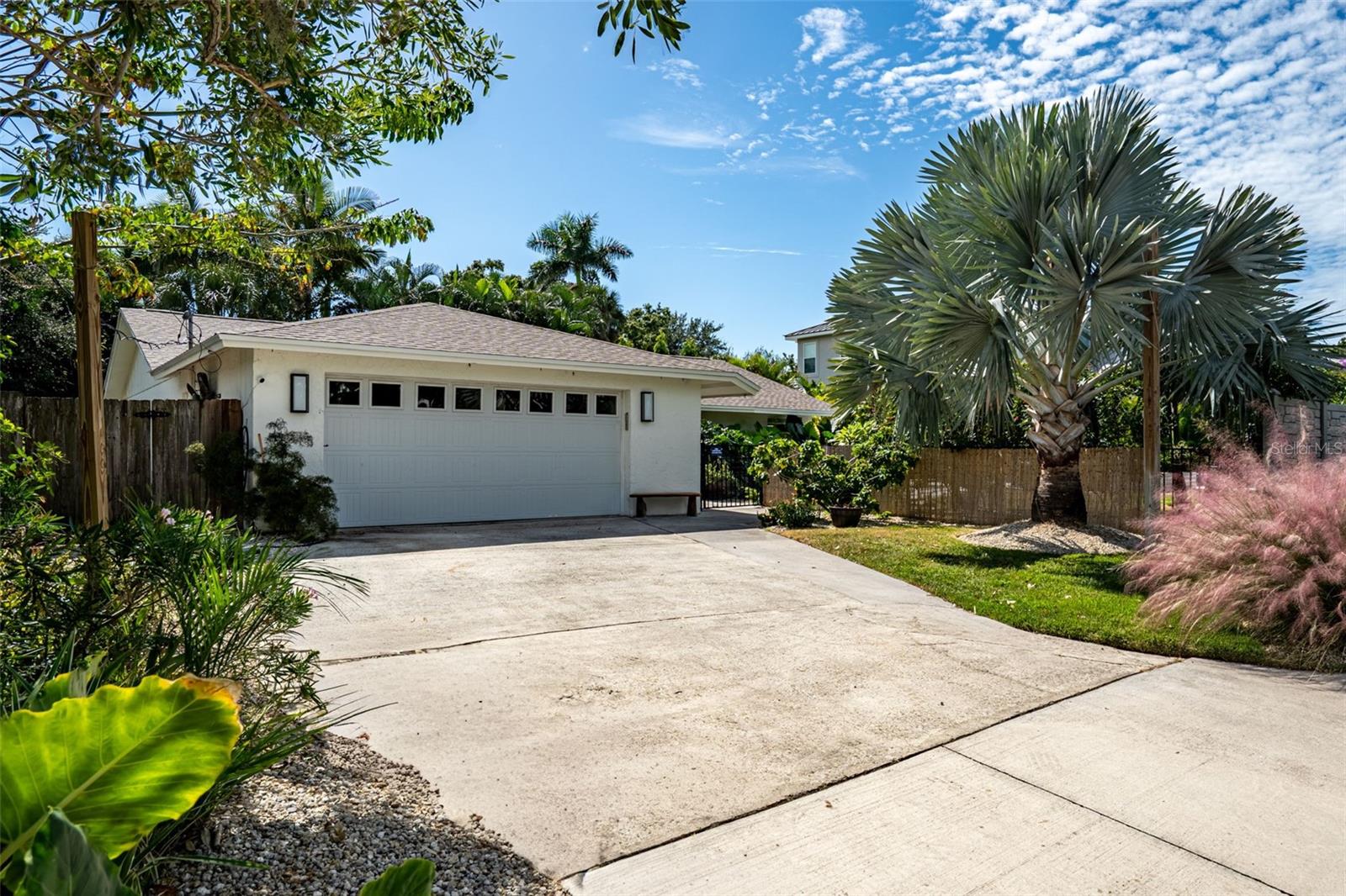 1750 Alta Vista St, Sarasota, FL 34236 photo