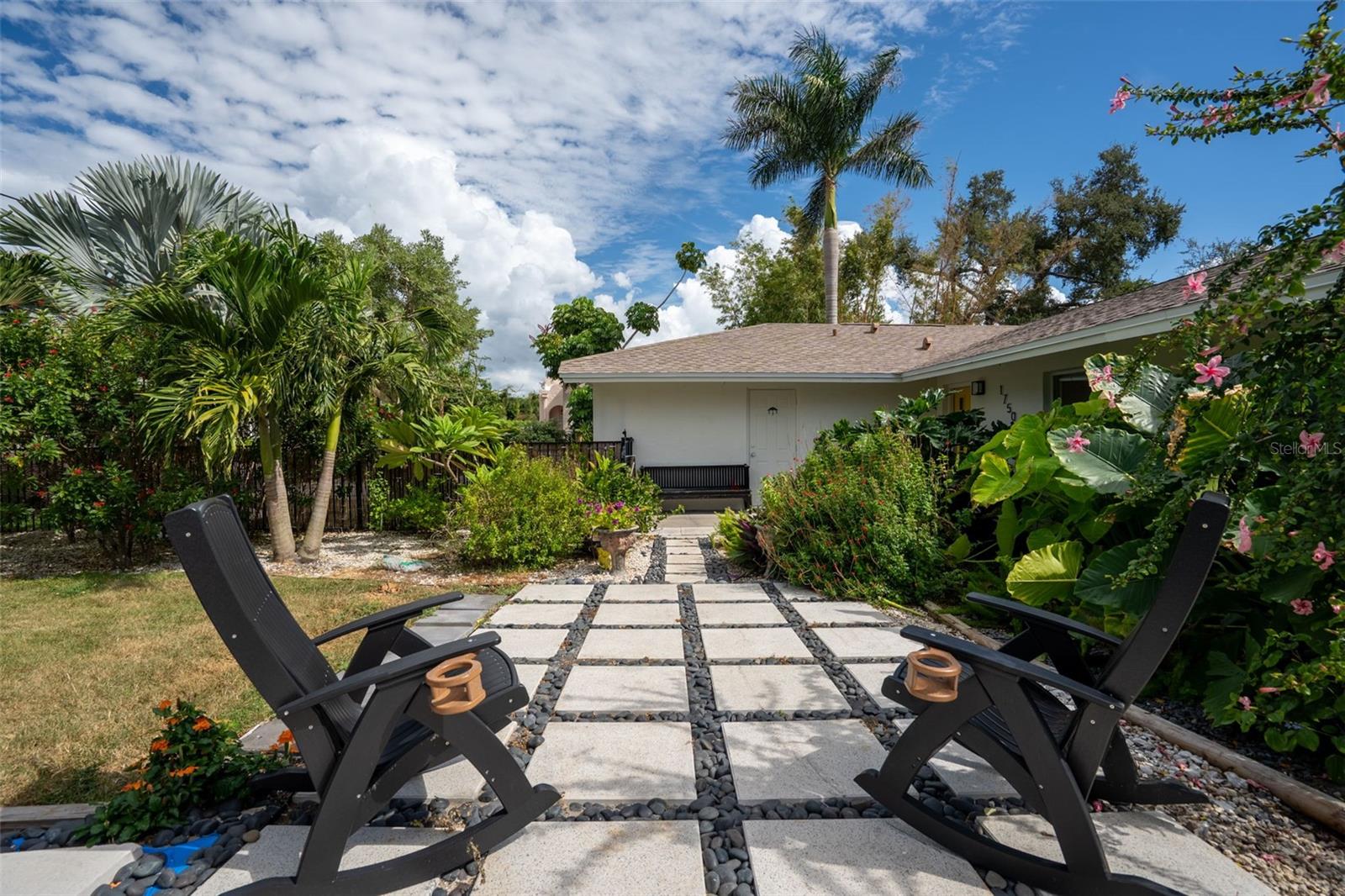 1750 Alta Vista St, Sarasota, FL 34236 photo