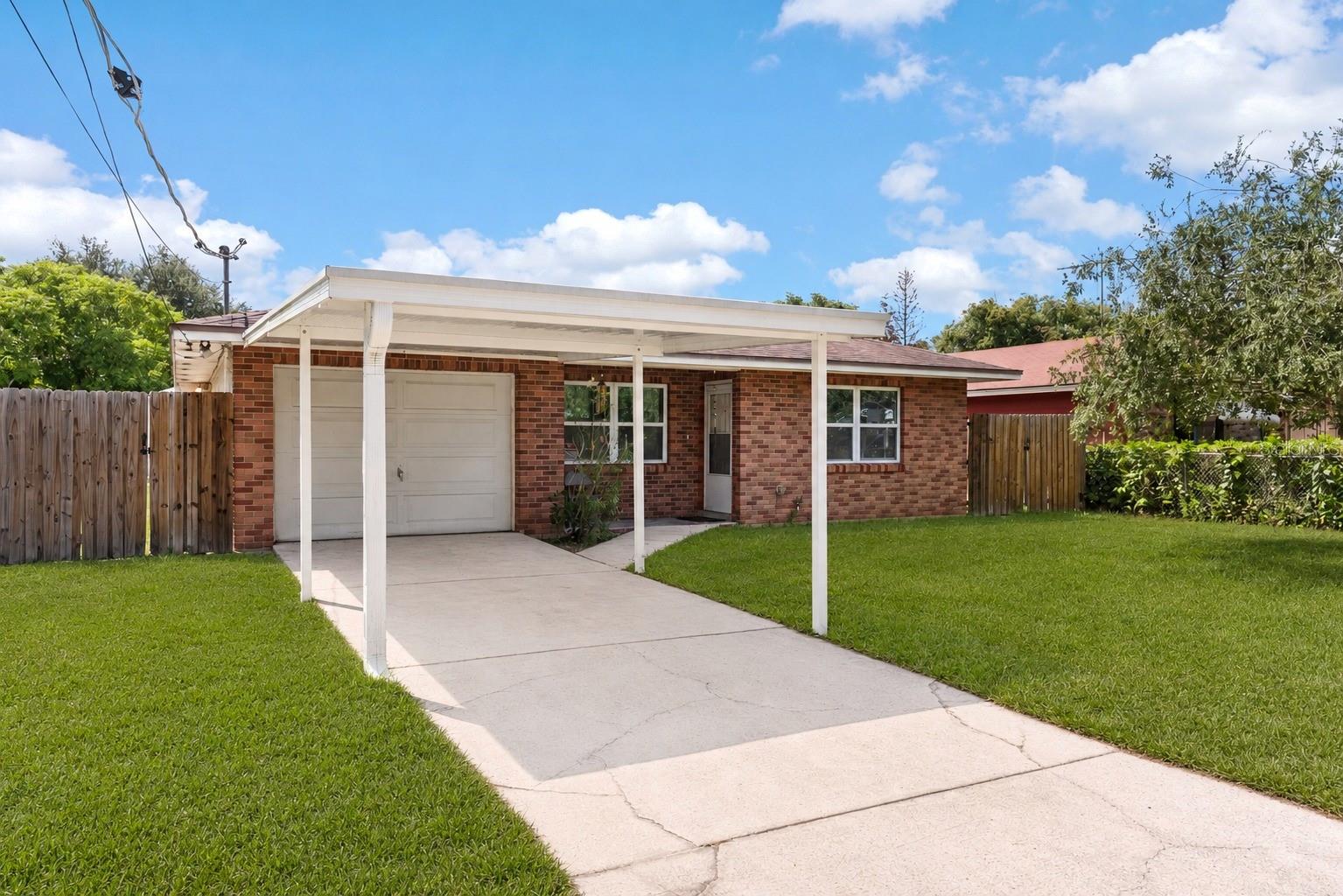 125 Herbert St, Auburndale, FL 33823