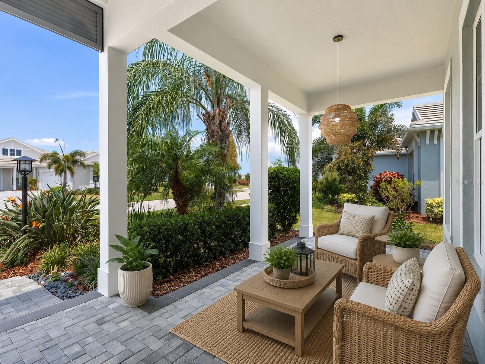 8282 Grande Shores Dr, Sarasota, FL 34240 photo