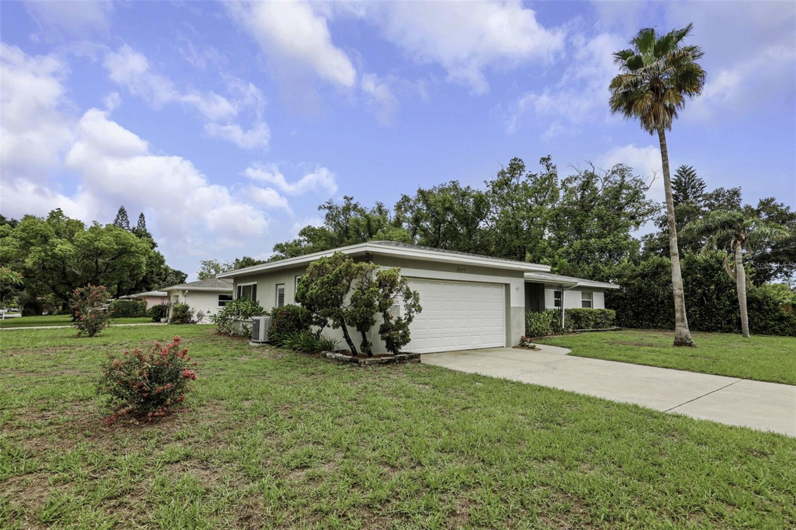 2077 Druid Rd, Clearwater, FL 33764 photo