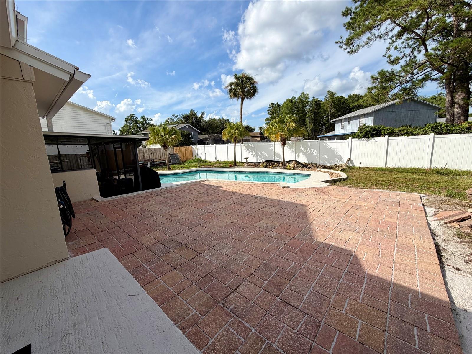 15705 Cashmere Ln, Tampa, FL 33624 photo