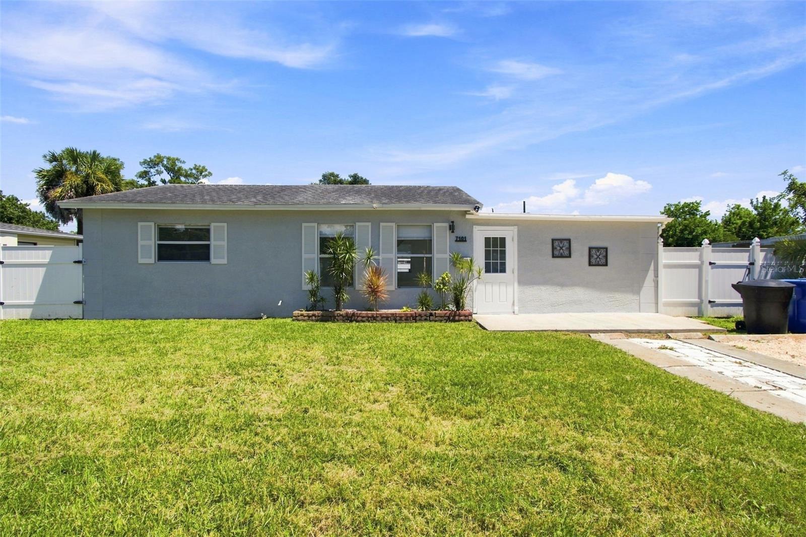 7101 15 St, Saint Petersburg, FL 33702