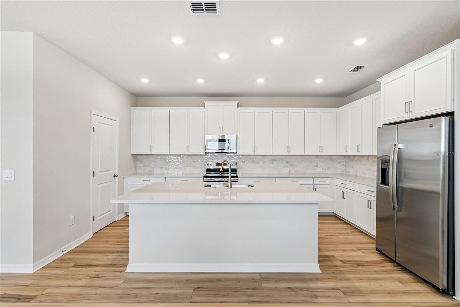 5640 Savanna Valley Trl, Saint Cloud, FL 34772 photo