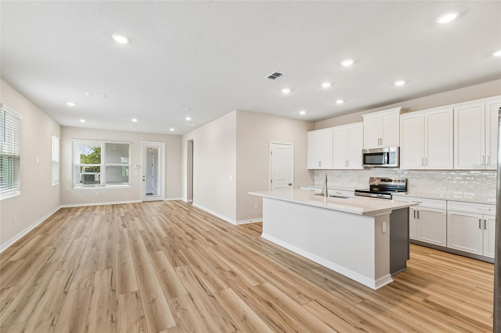 5640 Savanna Valley Trl, Saint Cloud, FL 34772 photo