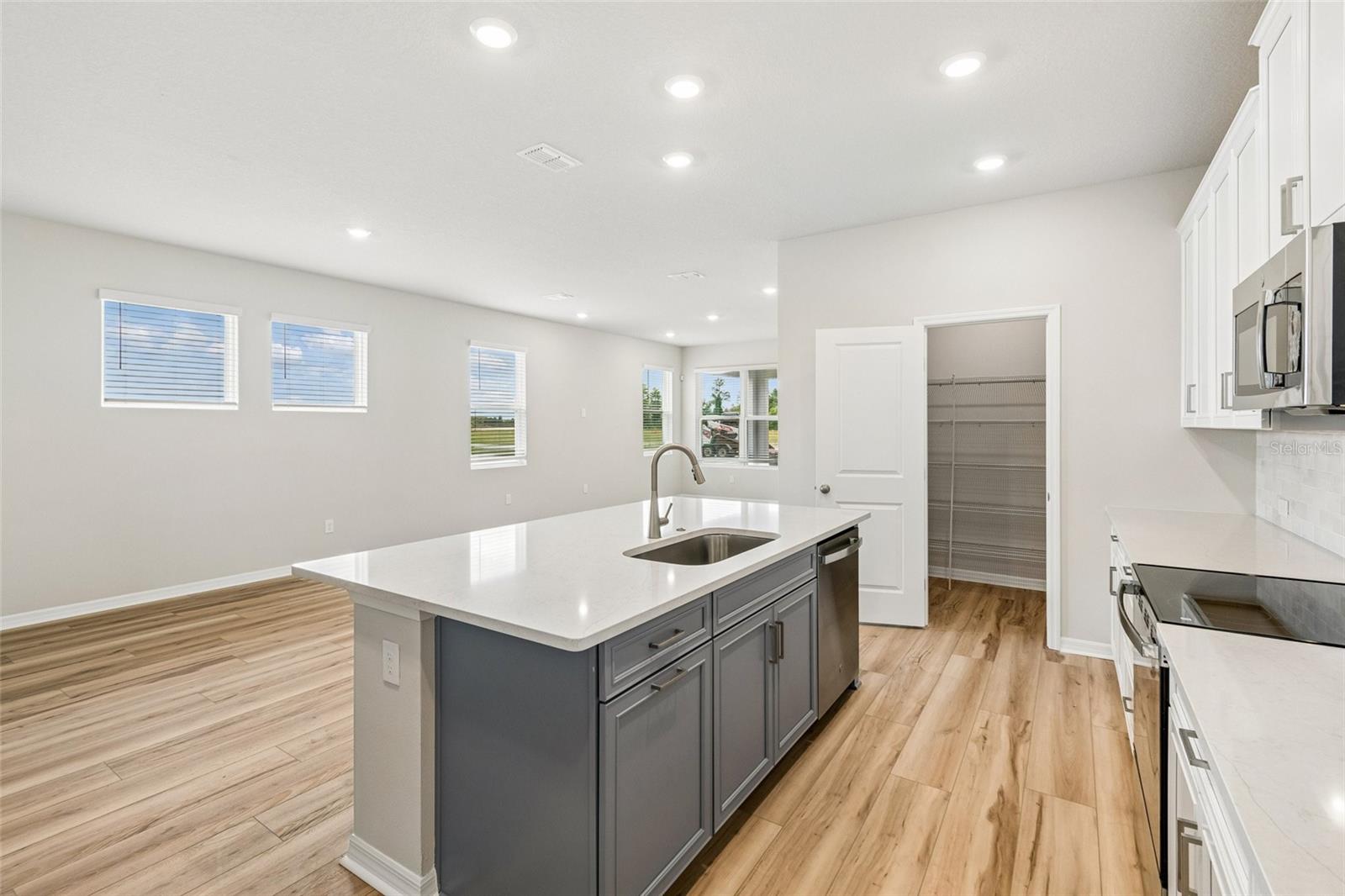 5640 Savanna Valley Trl, Saint Cloud, FL 34772 photo