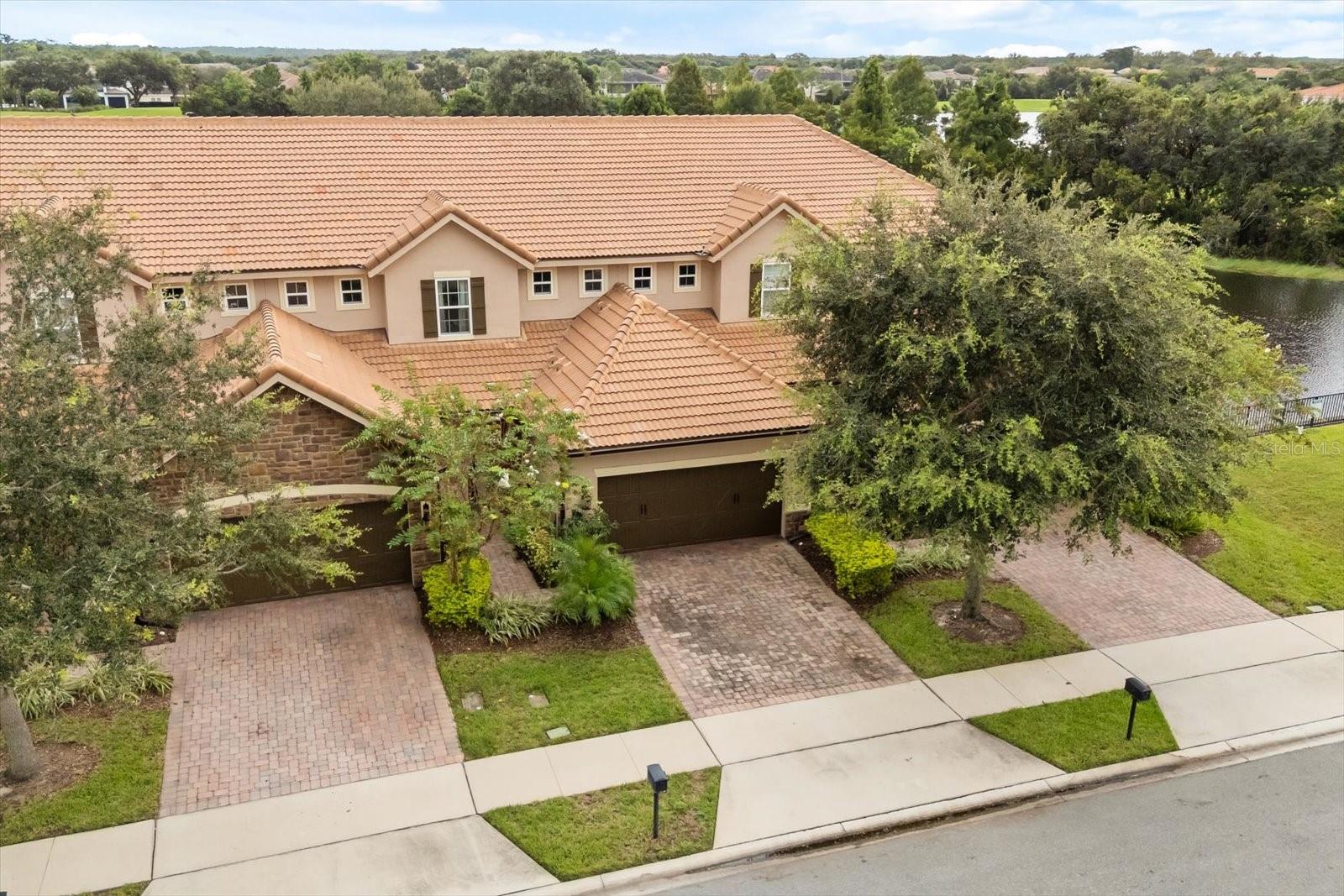 10613 Belfry Cir, Orlando, FL 32832 photo