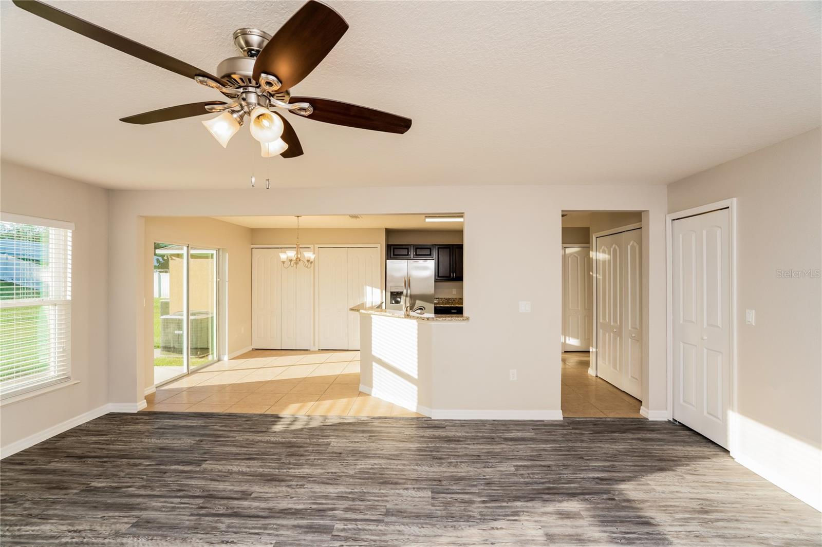 13307 Waterford Castle Dr, Dade City, FL 33525 photo