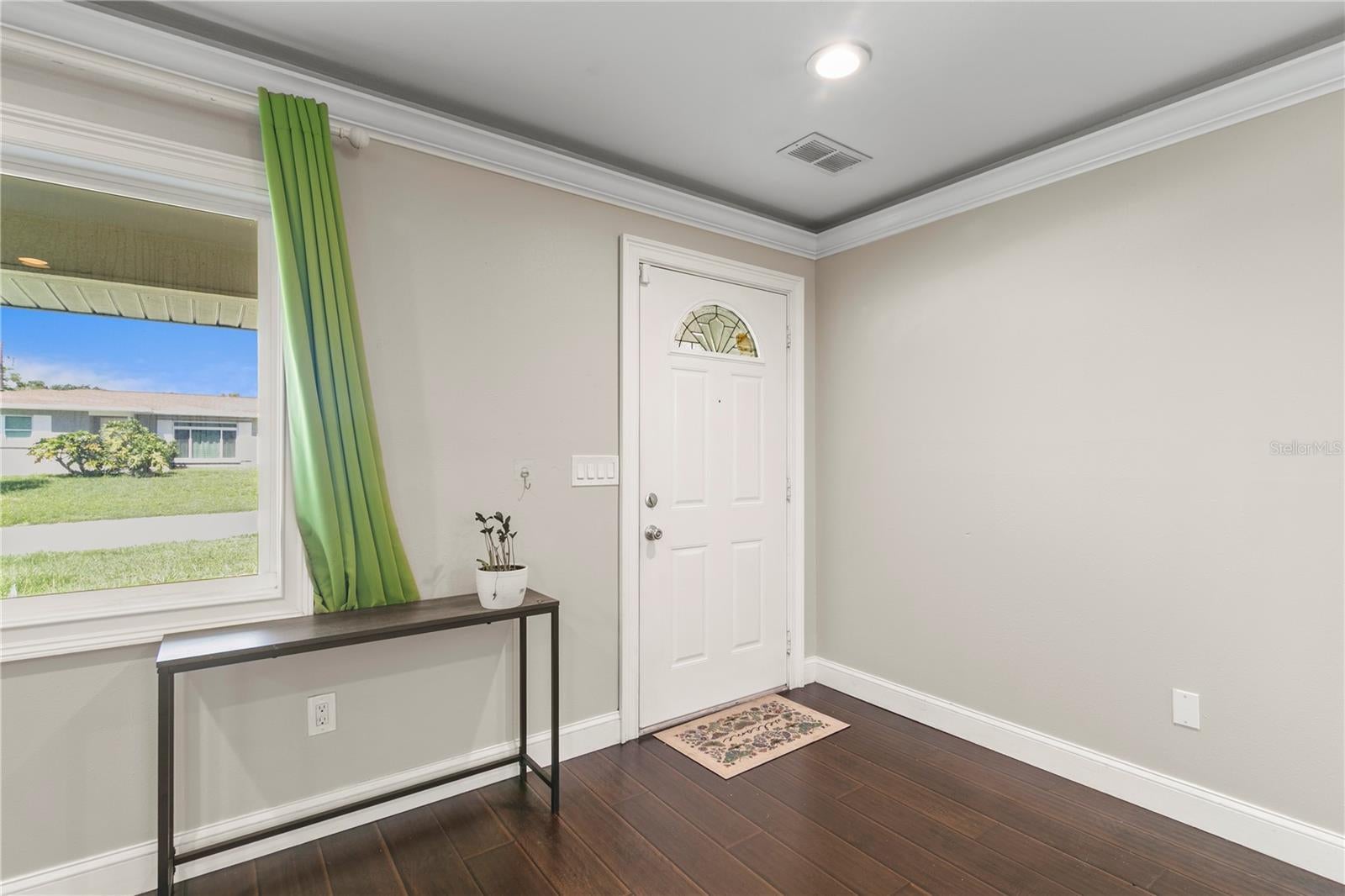 1009 Woodley Rd, Clearwater, FL 33764 photo