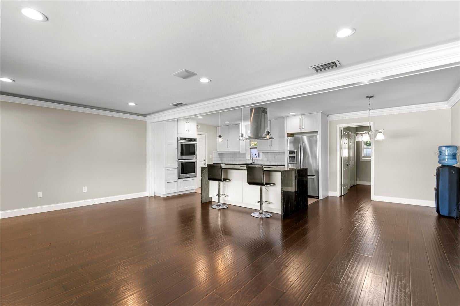 1009 Woodley Rd, Clearwater, FL 33764 photo