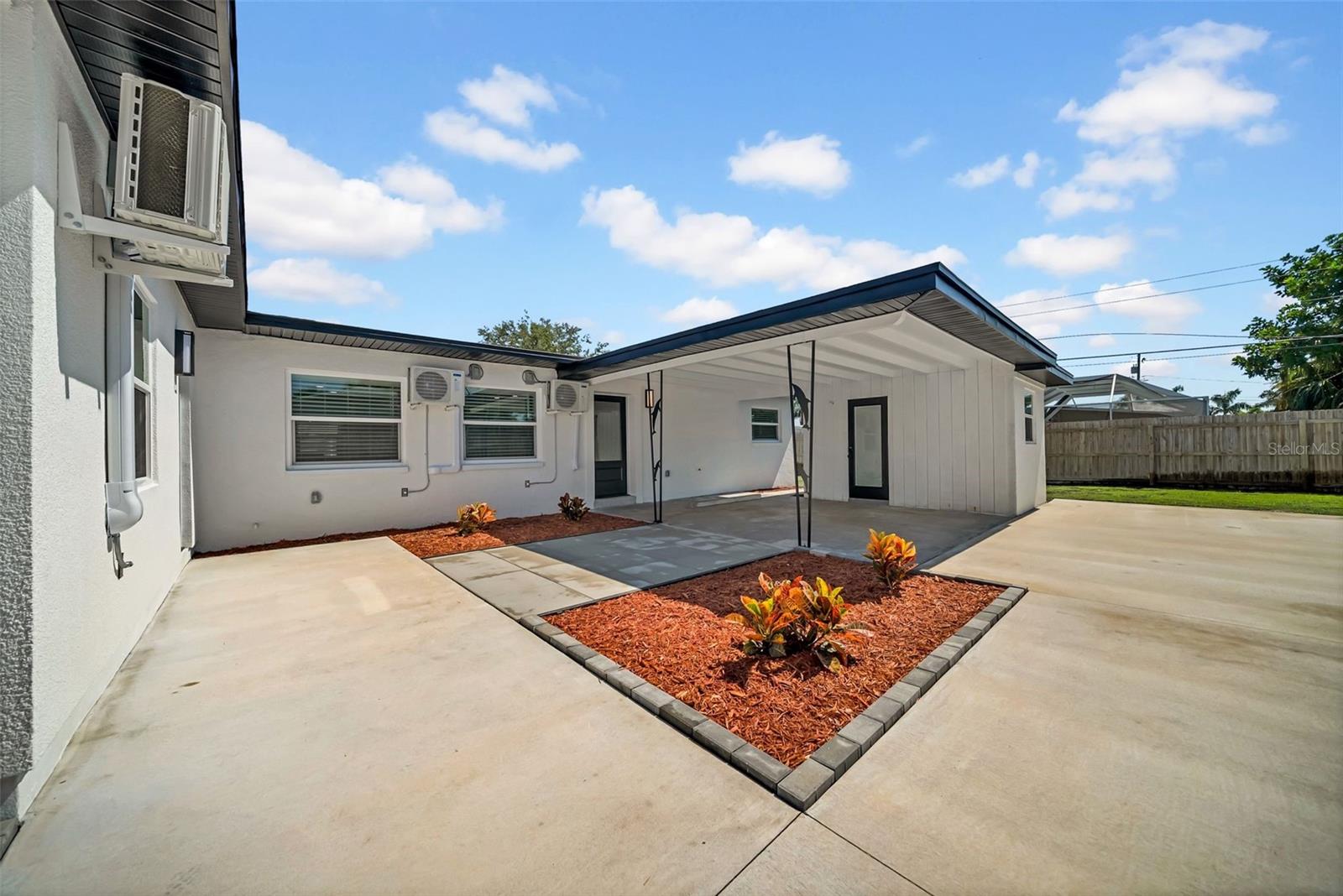 6855 Gulf Winds Dr, St Pete Beach, FL 33706