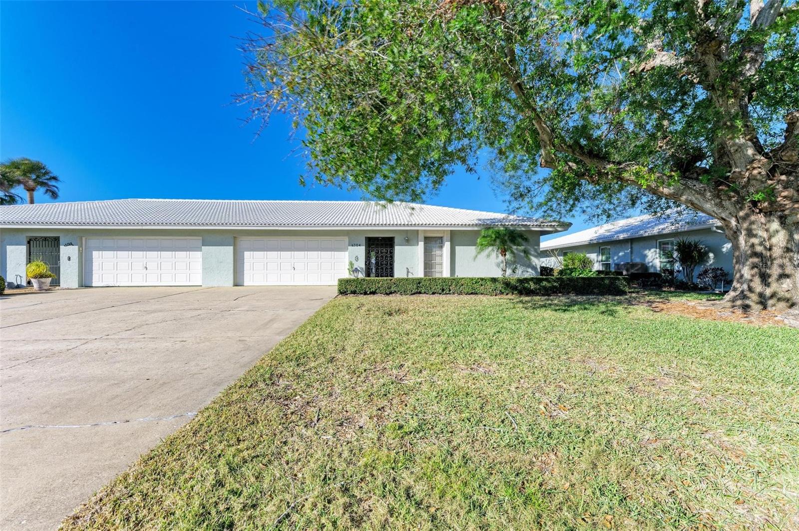 6704 11 Ave, Bradenton, FL 34209