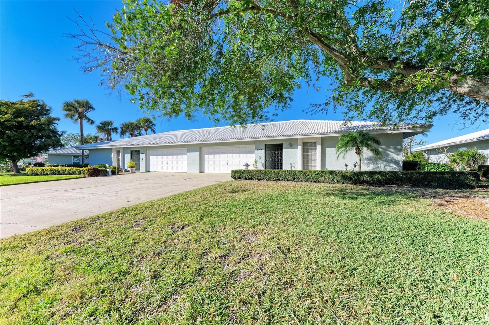 6704 11 Ave, Bradenton, FL 34209 photo