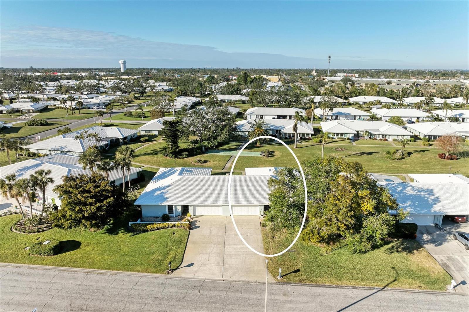 6704 11 Ave, Bradenton, FL 34209 photo