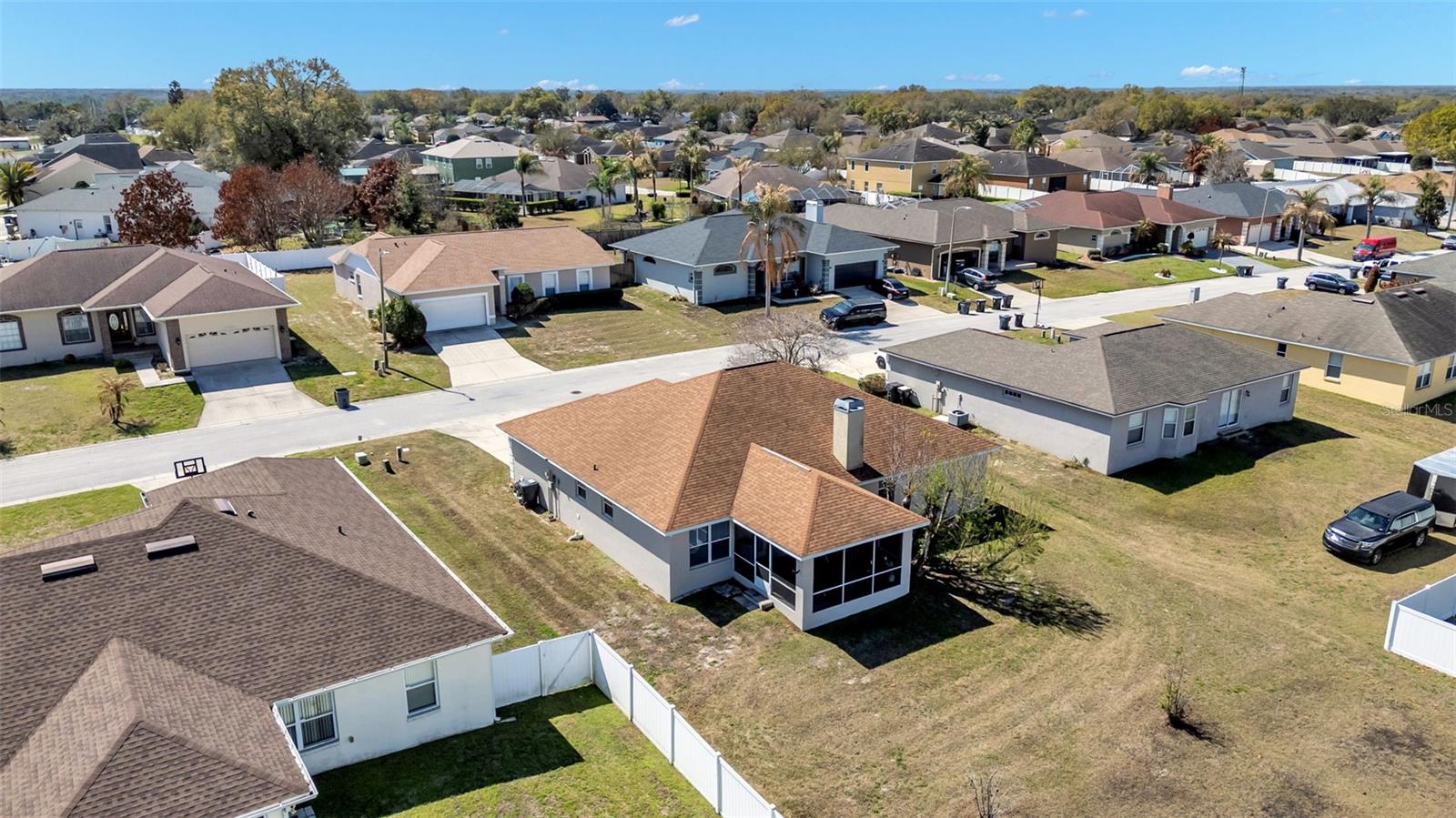 7755 Canterbury Cir, Lakeland, FL 33810 photo