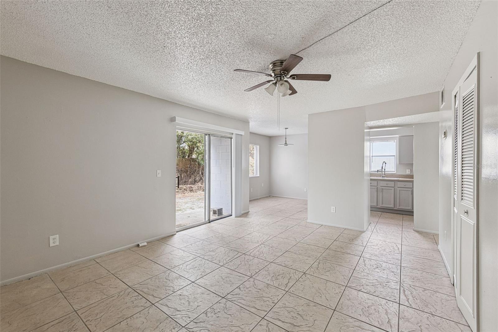 46 N Fairfax Ave, Winter Springs, FL 32708 photo