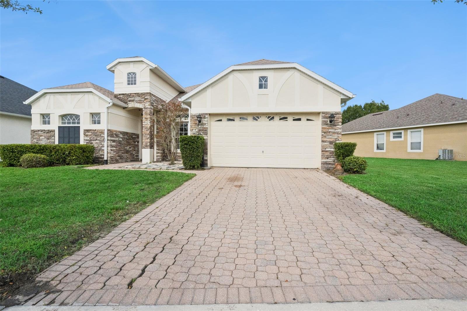 16460 Tudor Grove Dr, Orlando, FL 32828