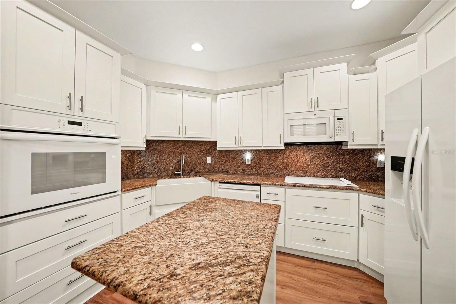 1050 Starkey Rd #2403, Largo, FL 33771 photo