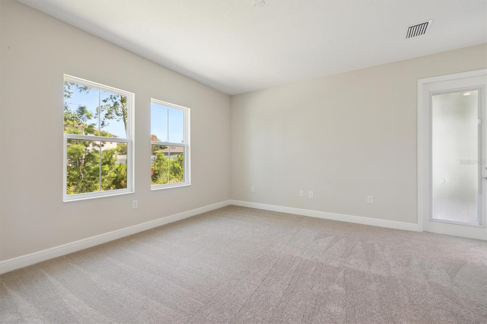 13132 Long Valley Cir, Spring Hill, FL 34609 photo