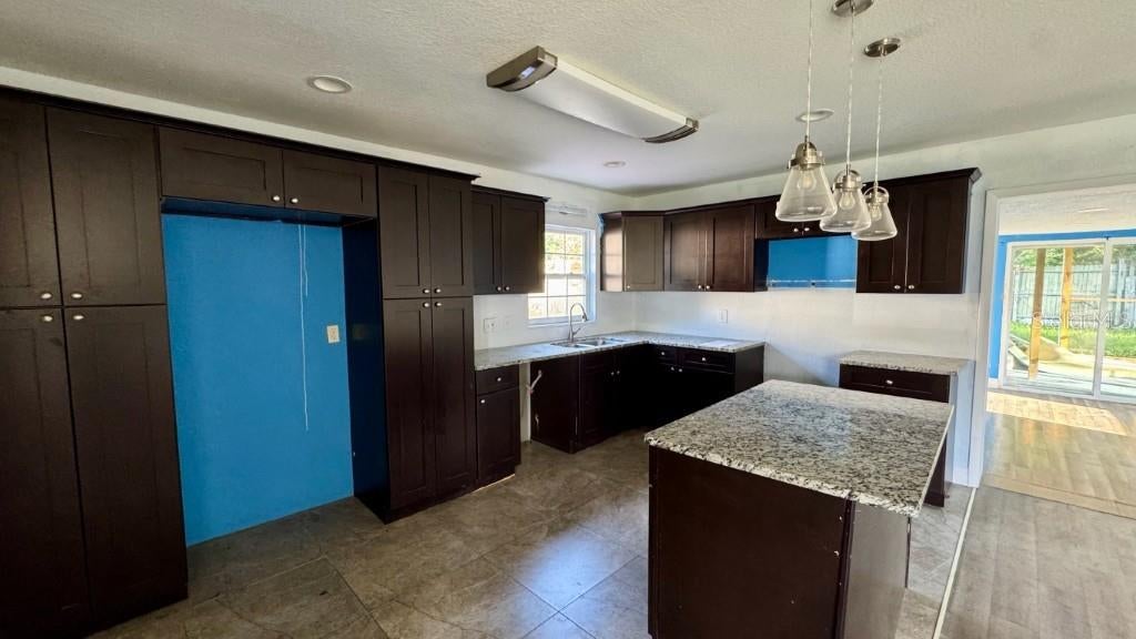 6529 Aladdin Dr, Orlando, FL 32818 photo