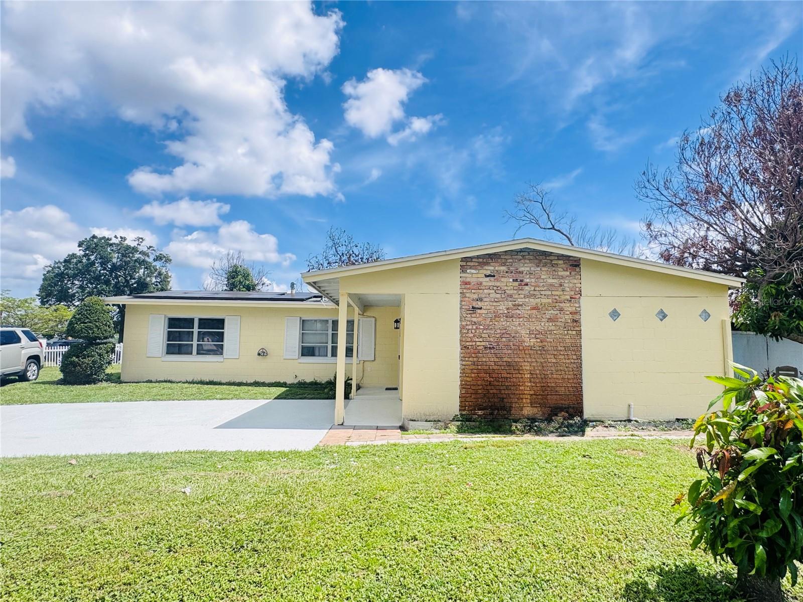 767 Forester Ave, Orlando, FL 32809 photo
