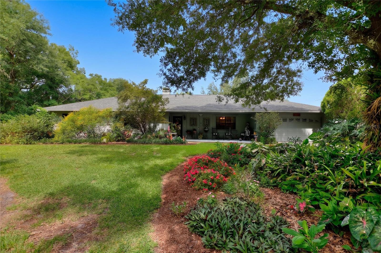 7 Lake Arrowhead Dr, Winter Haven, FL 33880 photo