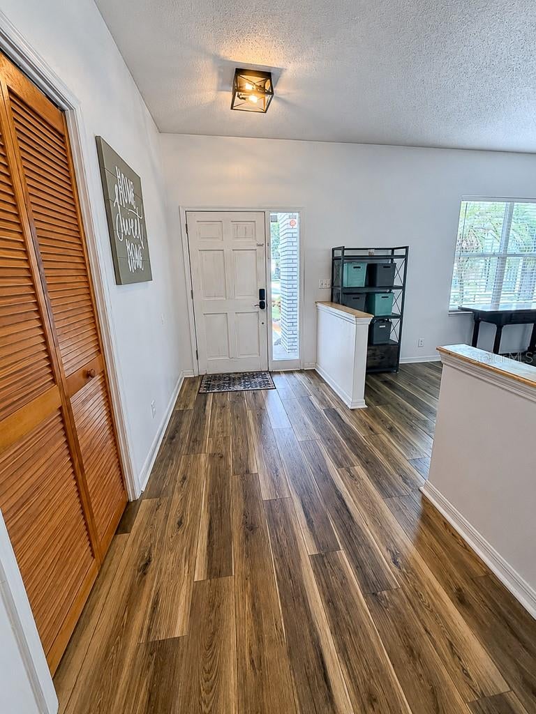 859 Harbor Hill Dr, Safety Harbor, FL 34695 photo