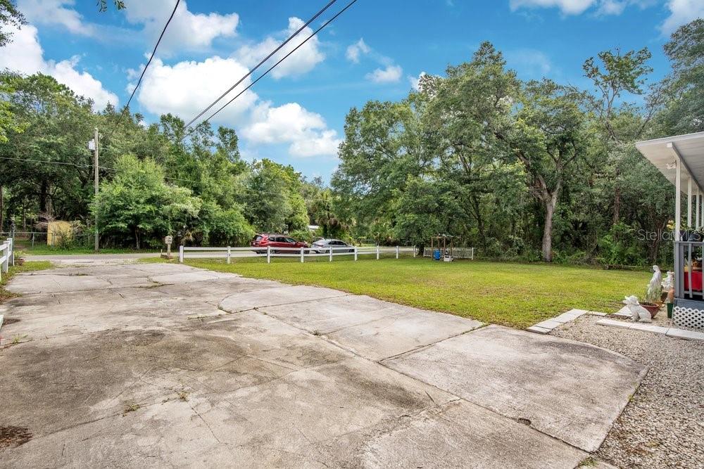 18222 Lynbrook Rd, Orlando, FL 32820 photo