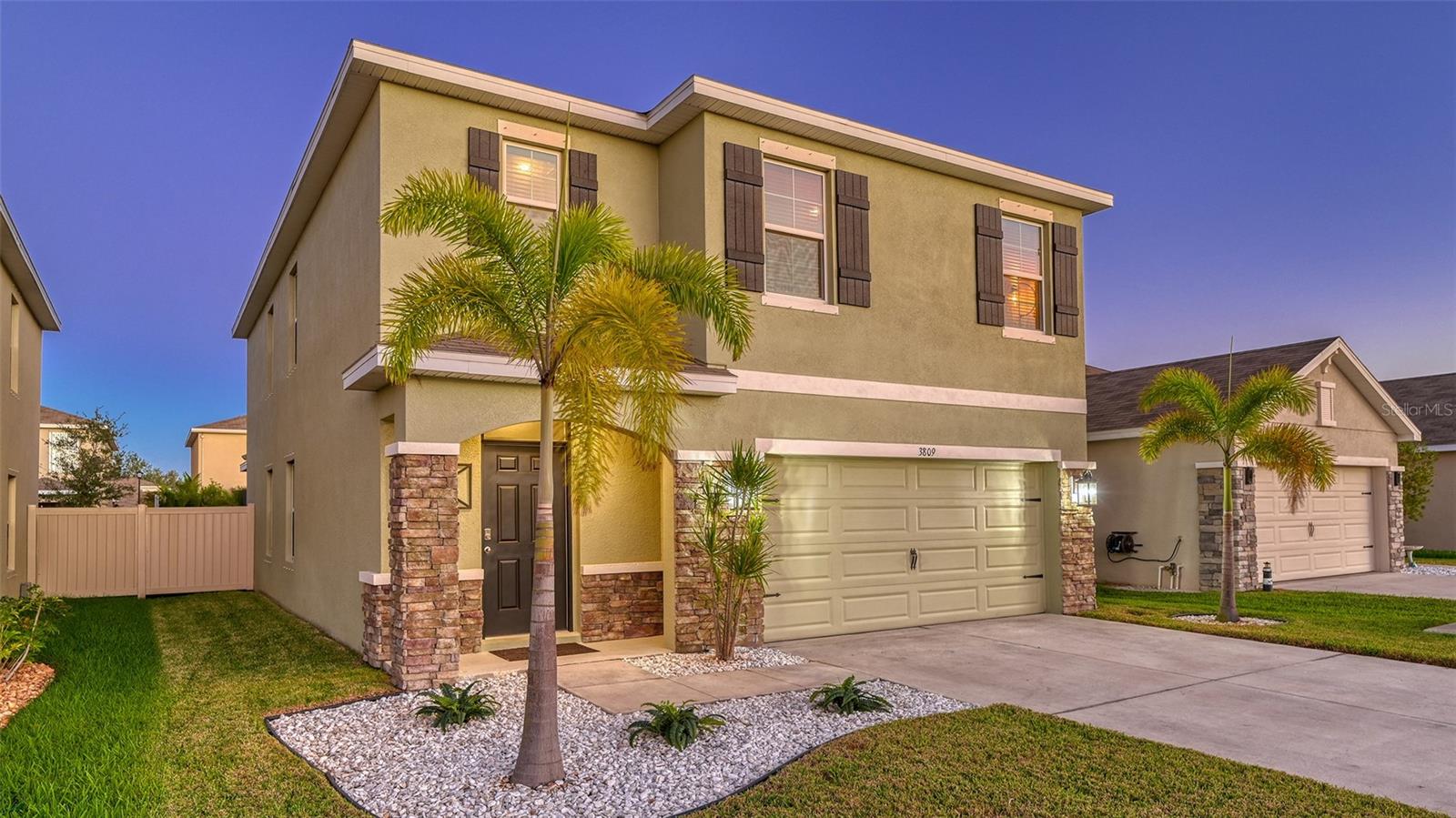 3809 Golden Oriole Pkwy, Sarasota, FL 34232