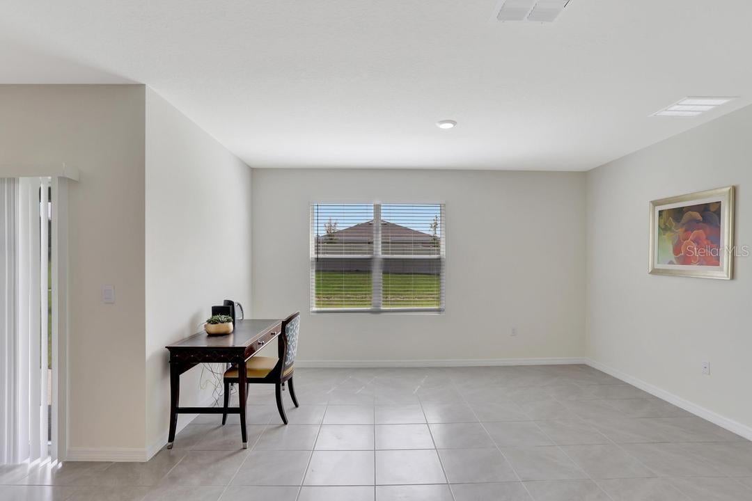 937 Cattleman St, Winter Haven, FL 33881 photo