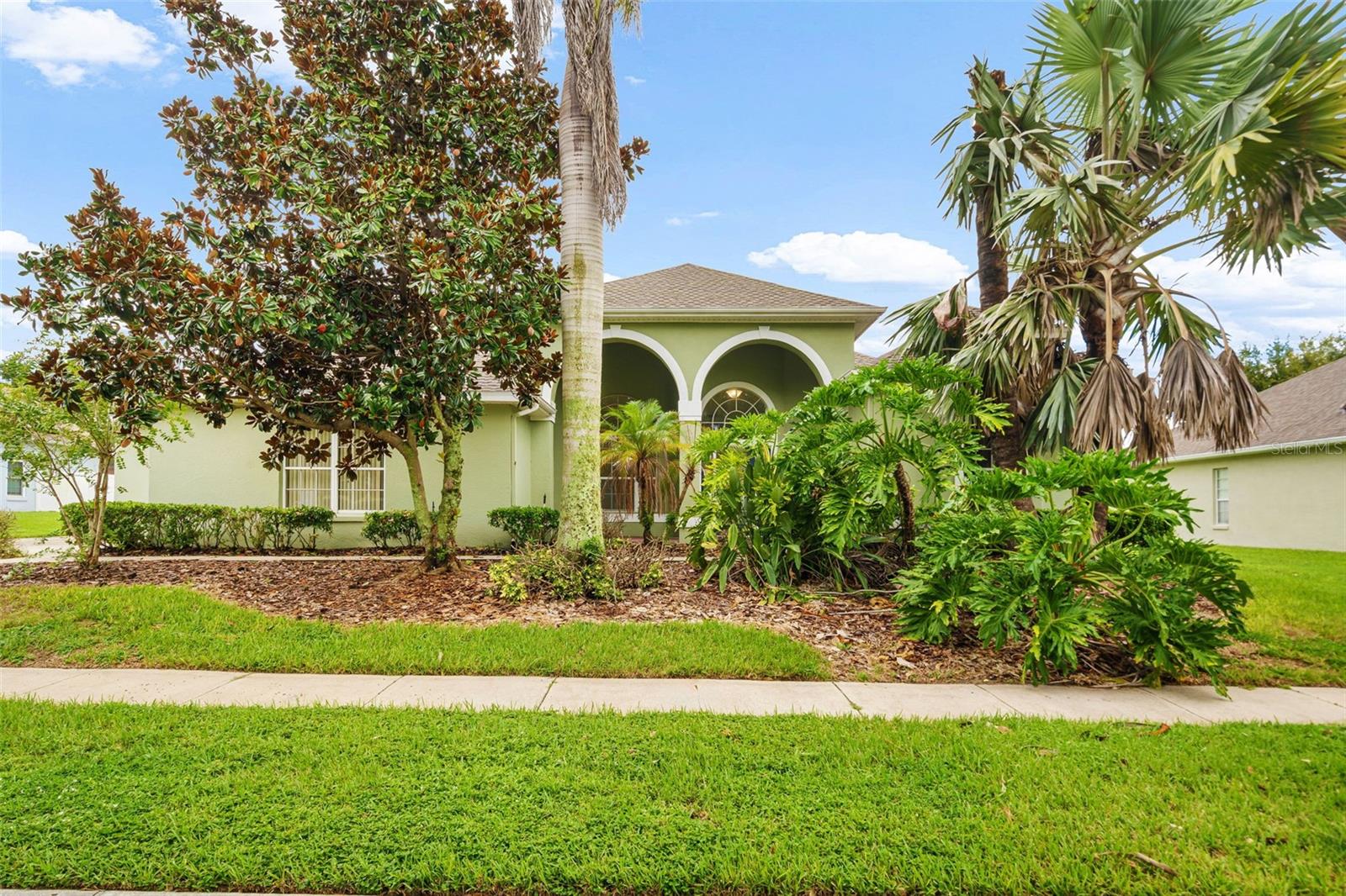2806 Spinning Silk Ct, Kissimmee, FL 34747 photo