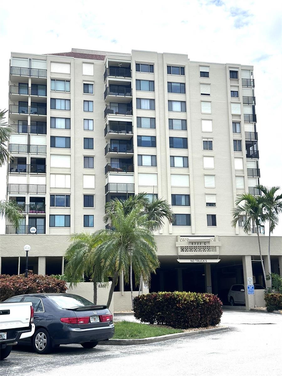6322 Palma De Mar Blvd, Saint Petersburg, FL 33715