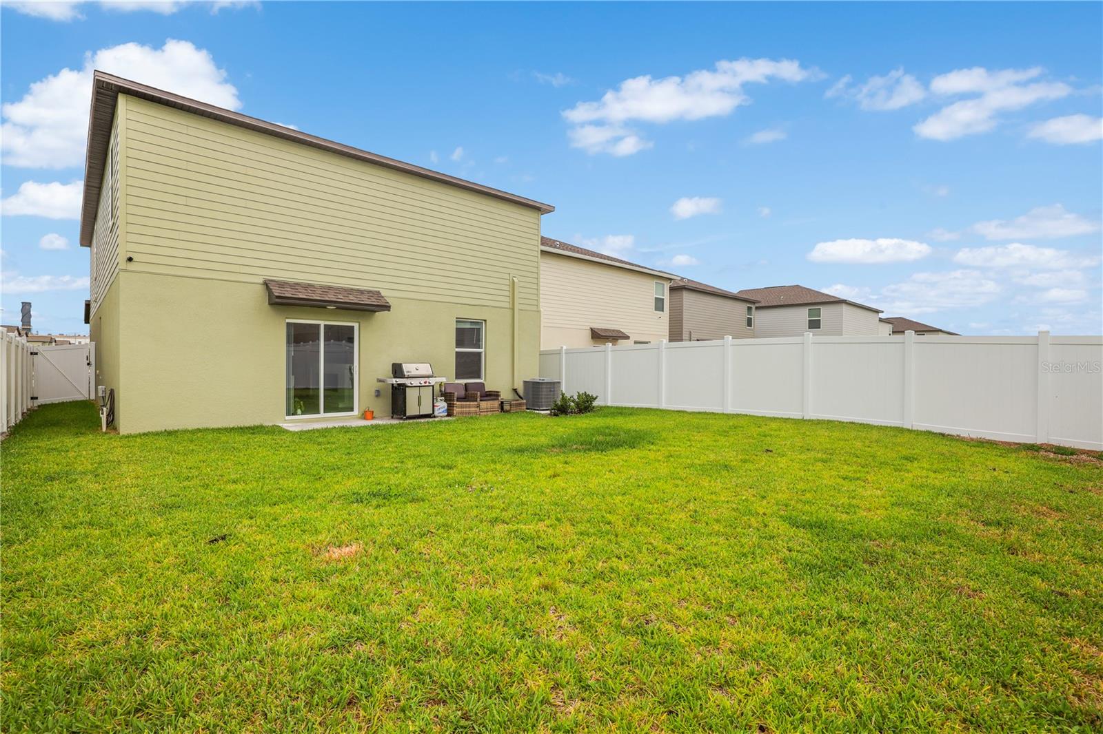 629 Bald Cypress Dr, Lakeland, FL 33801 photo