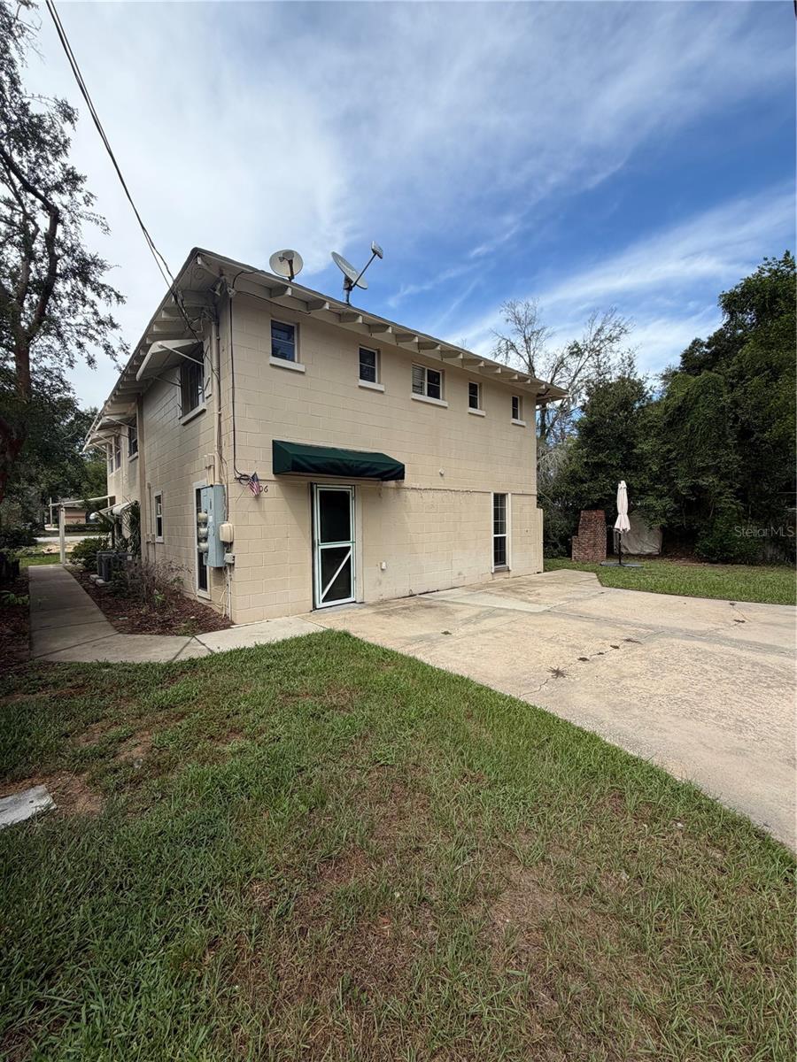 206 Osceola Ave, Eustis, FL 32726 photo