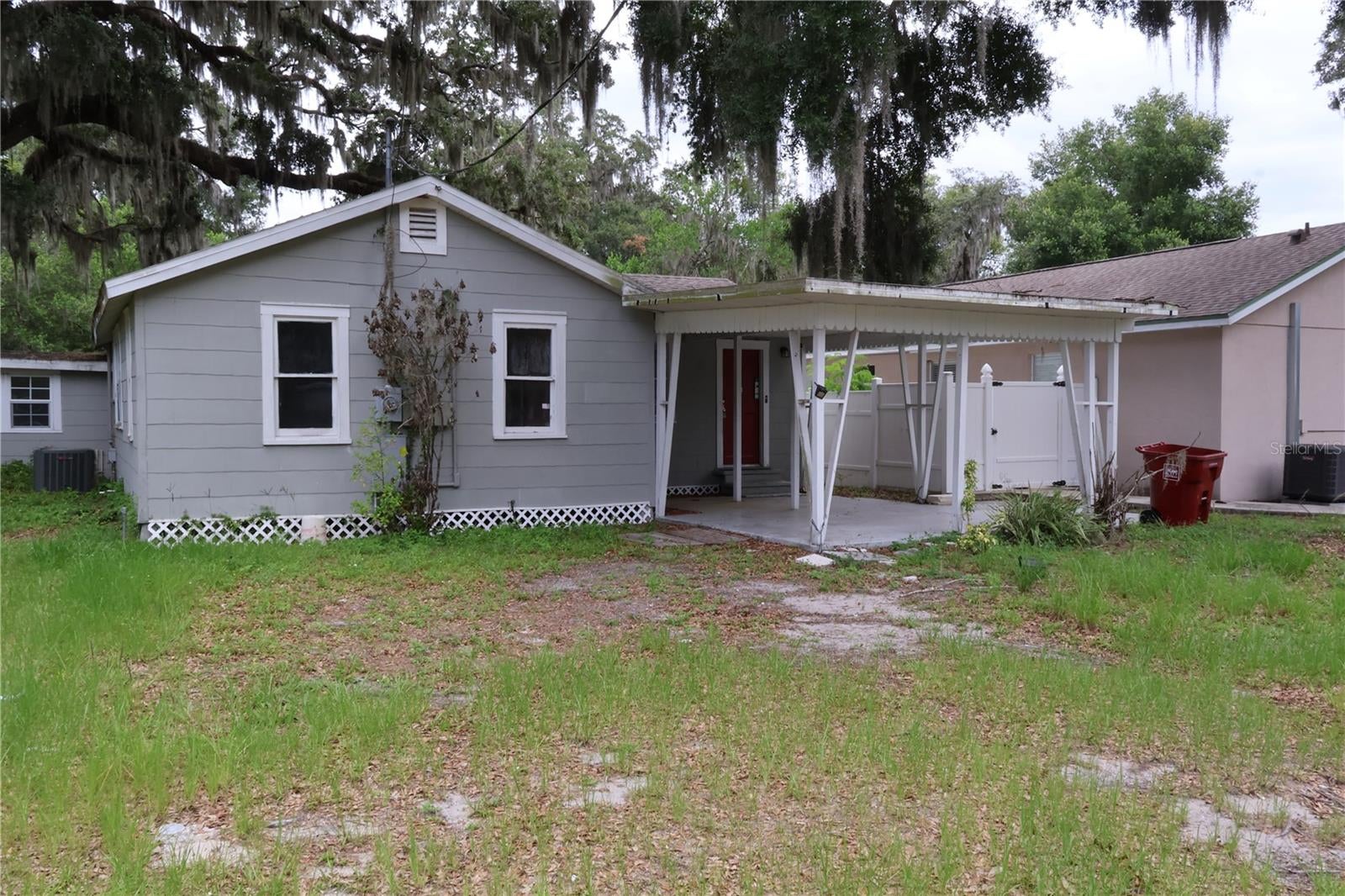 1202 Ferrell St, Plant City, FL 33563