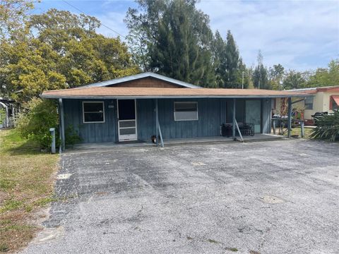 Single Family Residence in HUDSON FL 14612 CORAL DRIVE.jpg