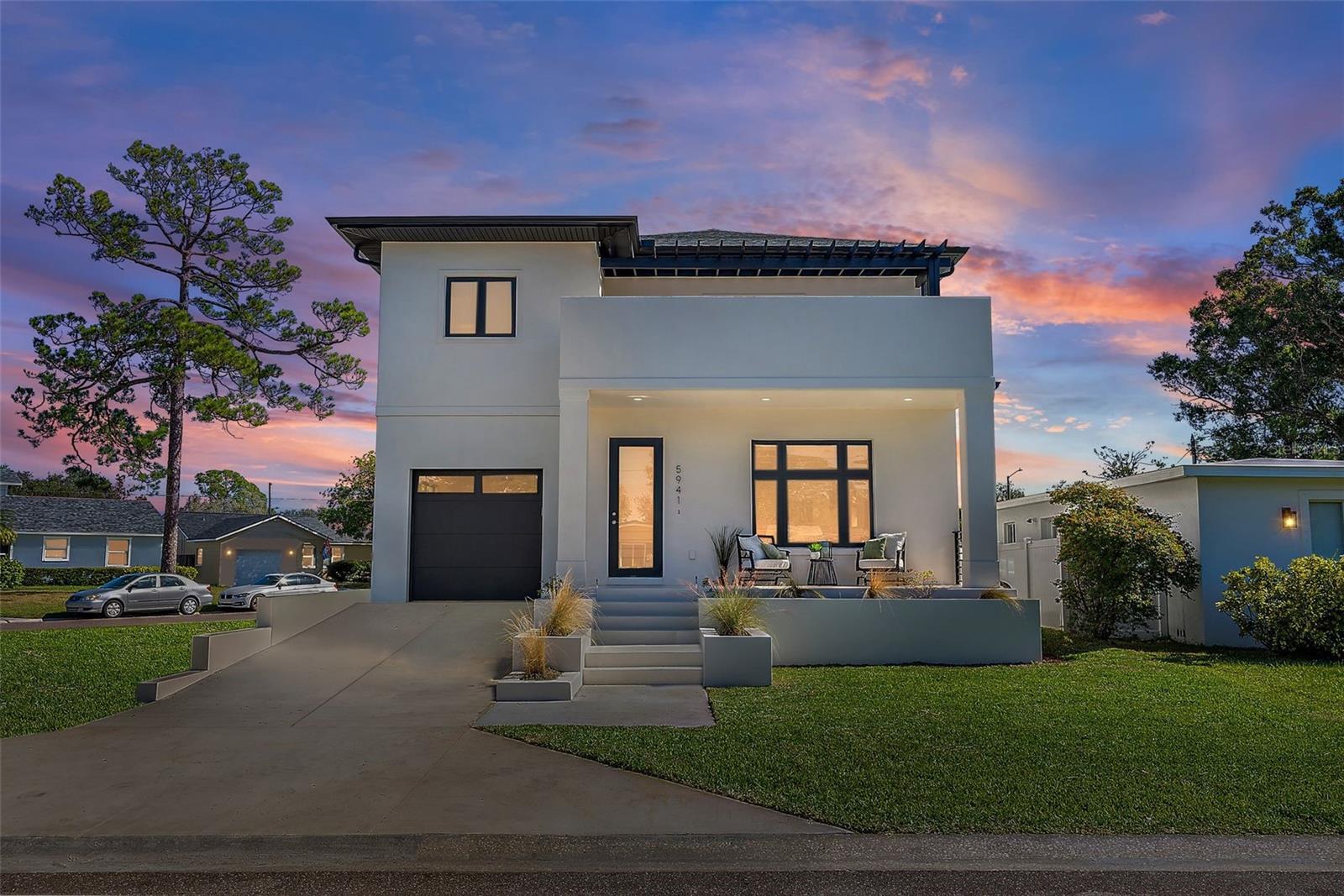 5941 Mangrove St, Saint Petersburg, FL 33703