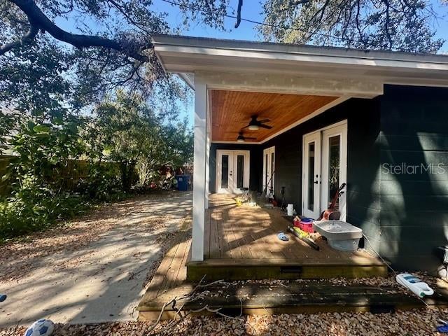 900 46 Ave, Saint Petersburg, FL 33703 photo