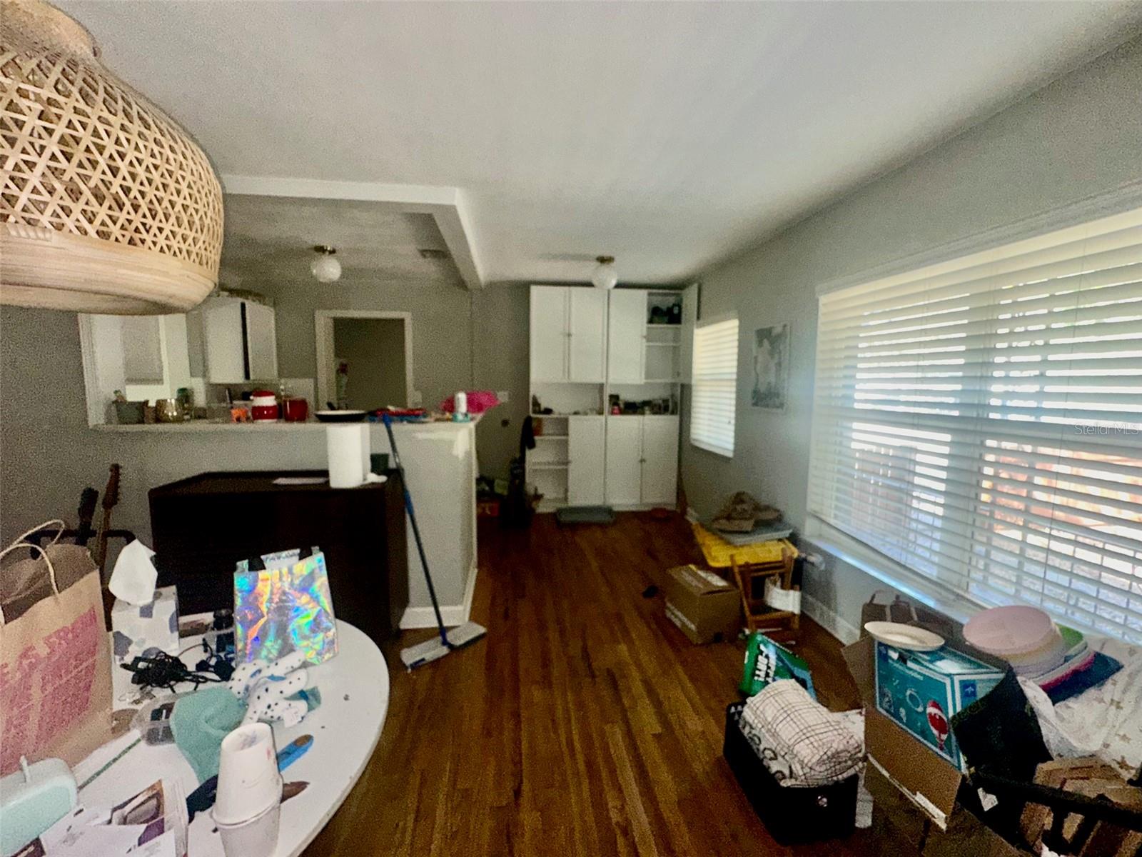900 46 Ave, Saint Petersburg, FL 33703 photo