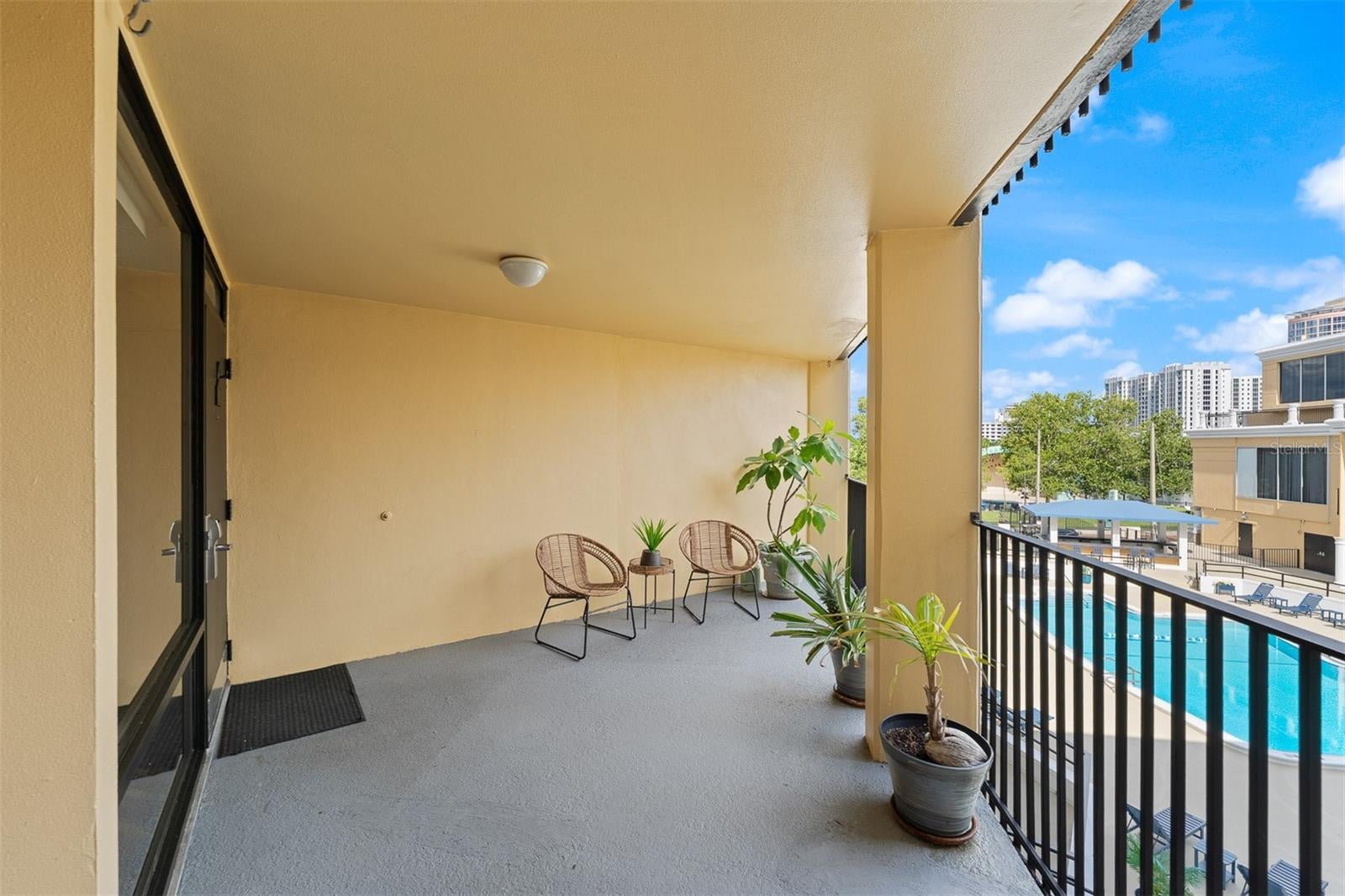 151 E Washington St #404, Orlando, FL 32801 photo