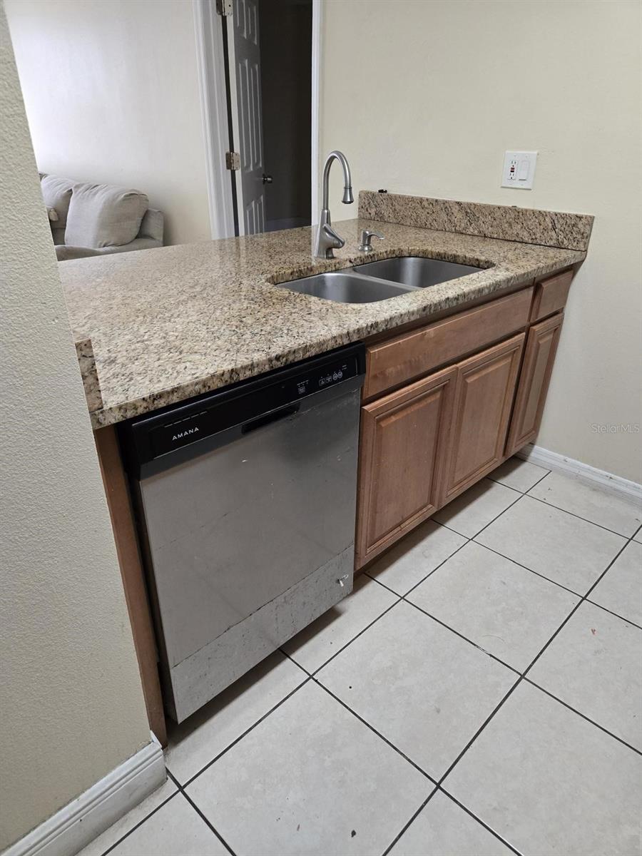 4756 Walden Cir #11, Orlando, FL 32811 photo
