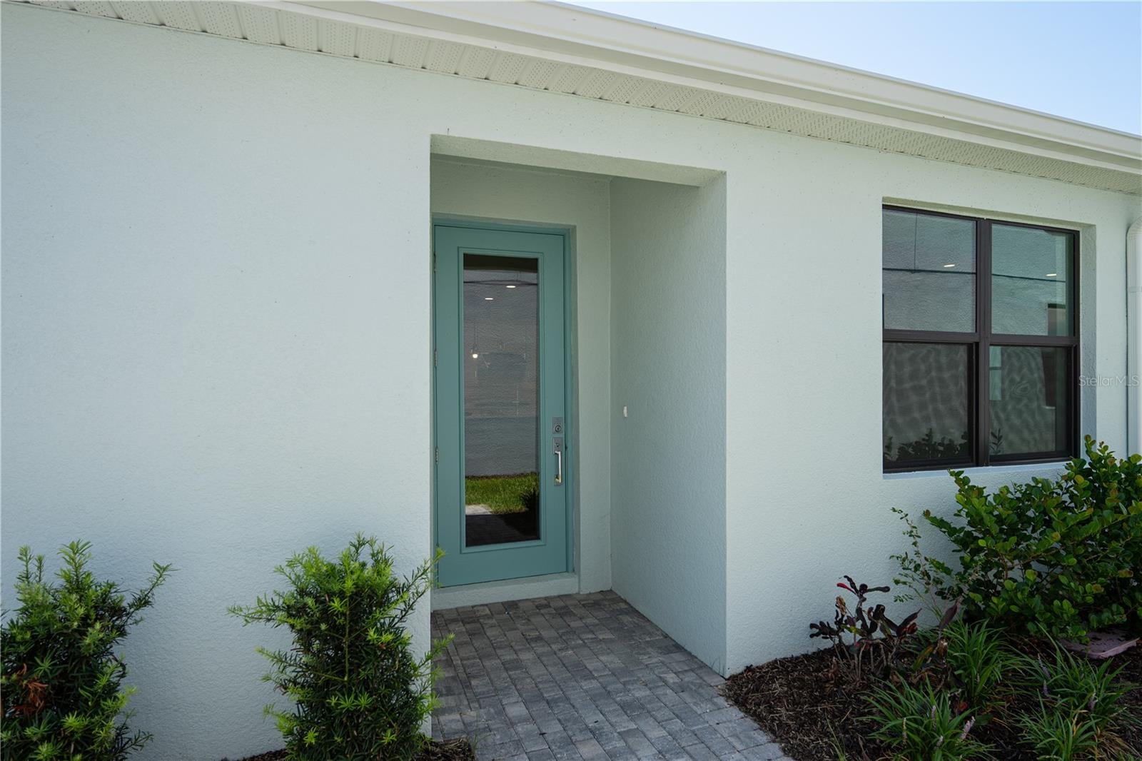 5854 Windbreak Ct, Apollo Beach, FL 33572 photo