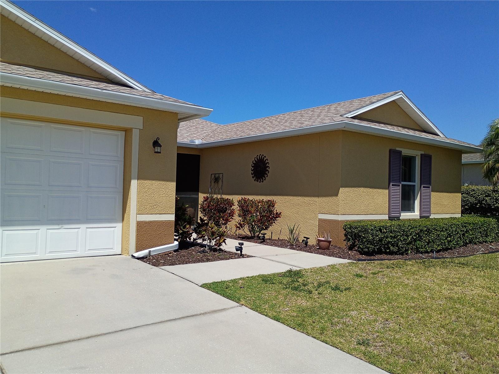 5220 Butterfly Shell Dr, Apollo Beach, FL 33572 photo