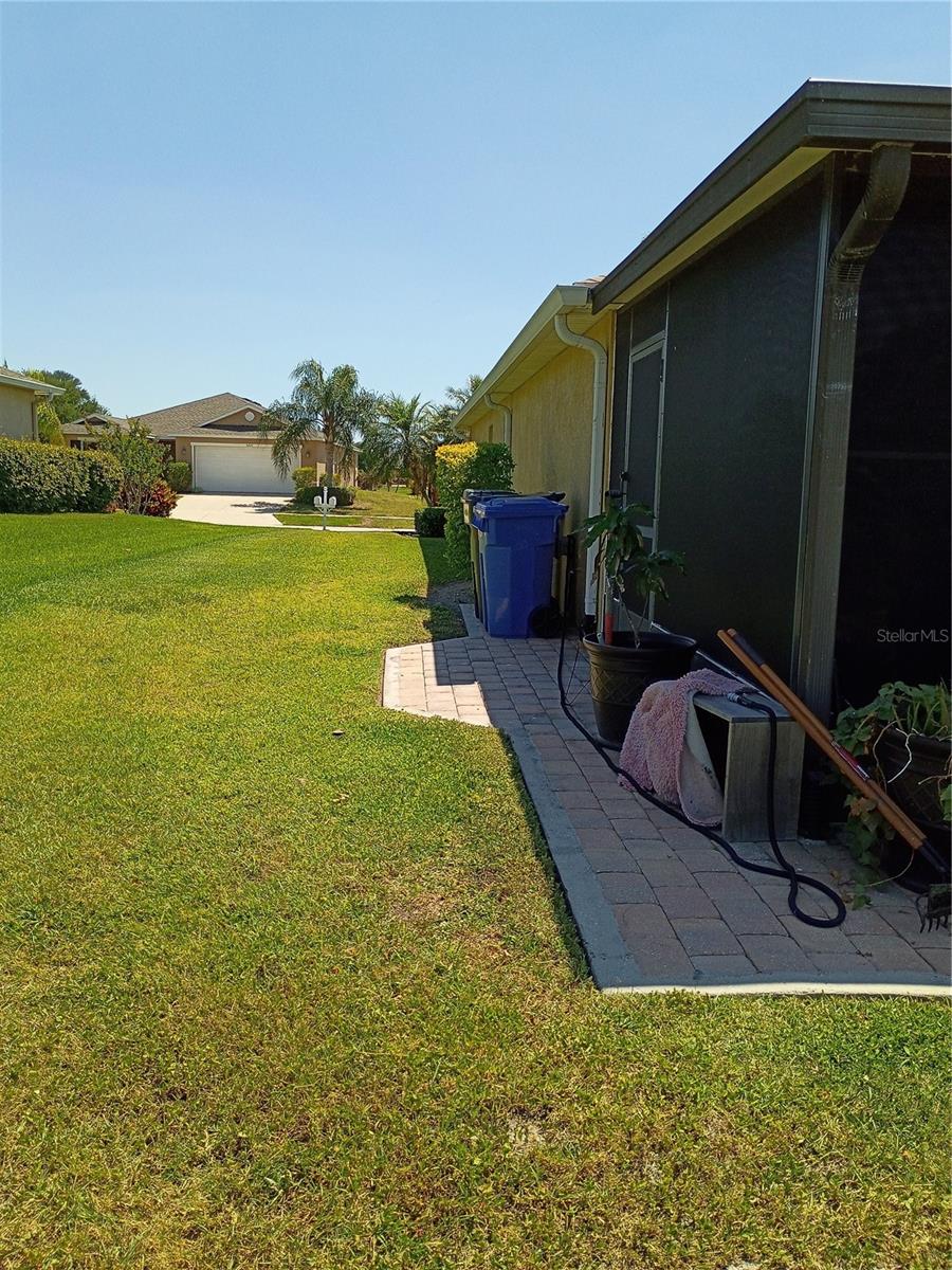 5220 Butterfly Shell Dr, Apollo Beach, FL 33572 photo
