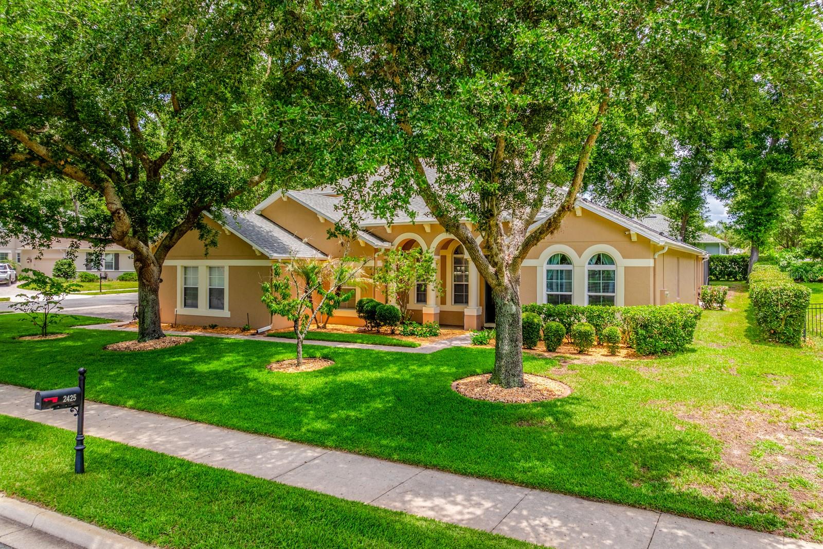 2425 Parkside Meadow Dr, Apopka, FL 32712 photo