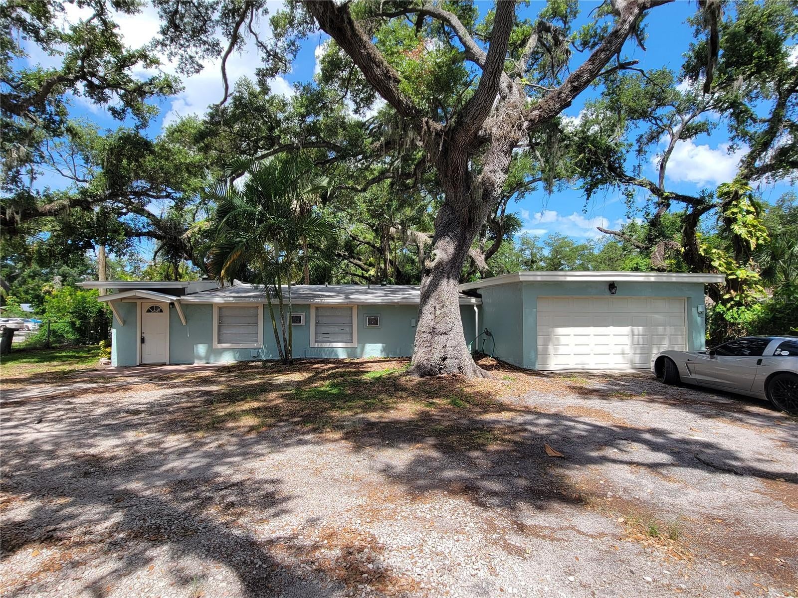 1375 Myrtle St, Sarasota, FL 34234 photo
